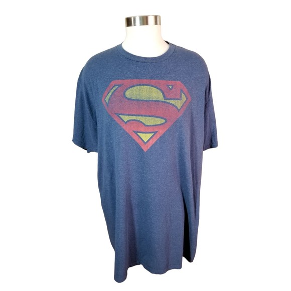 Superman Distressed Tee T Shirt Graphic Logo Short Sleeves Red Yellow Gray XXL - Picture 2 of 3